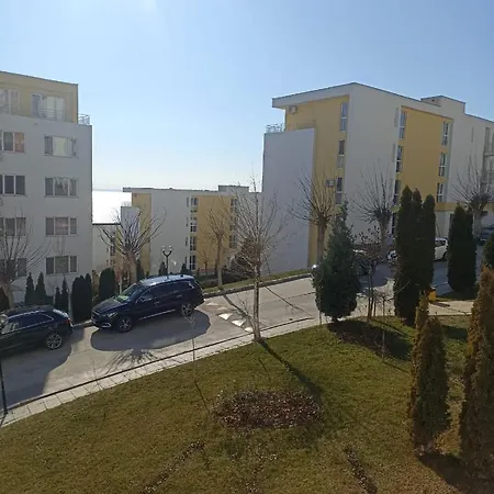 Апартаменты Болгарии דירה *